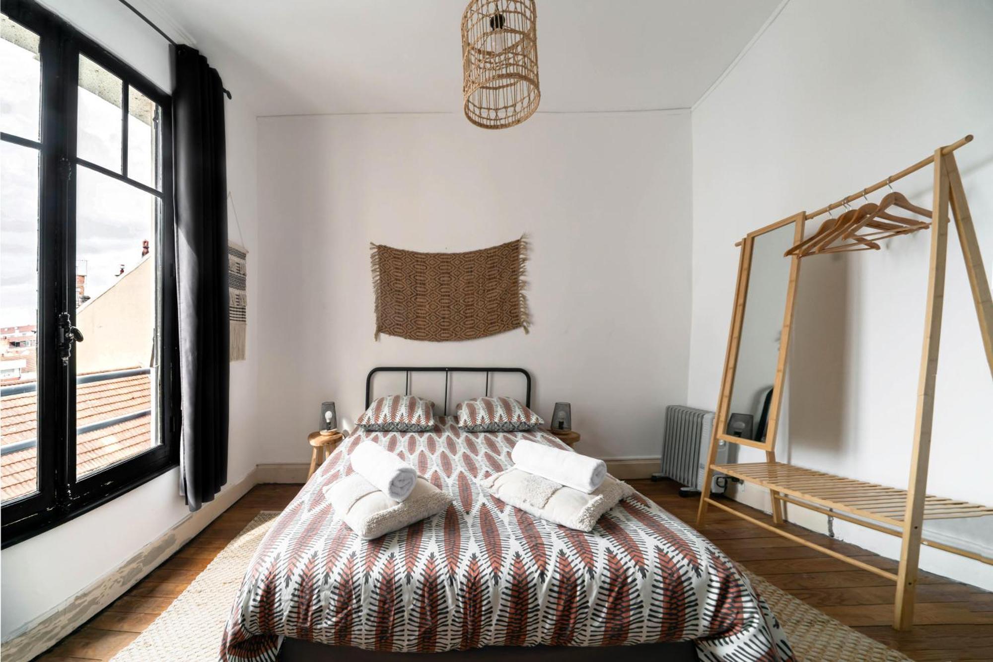 Residence Le Paris - Appartements Centre Ville Vichy Quarto foto