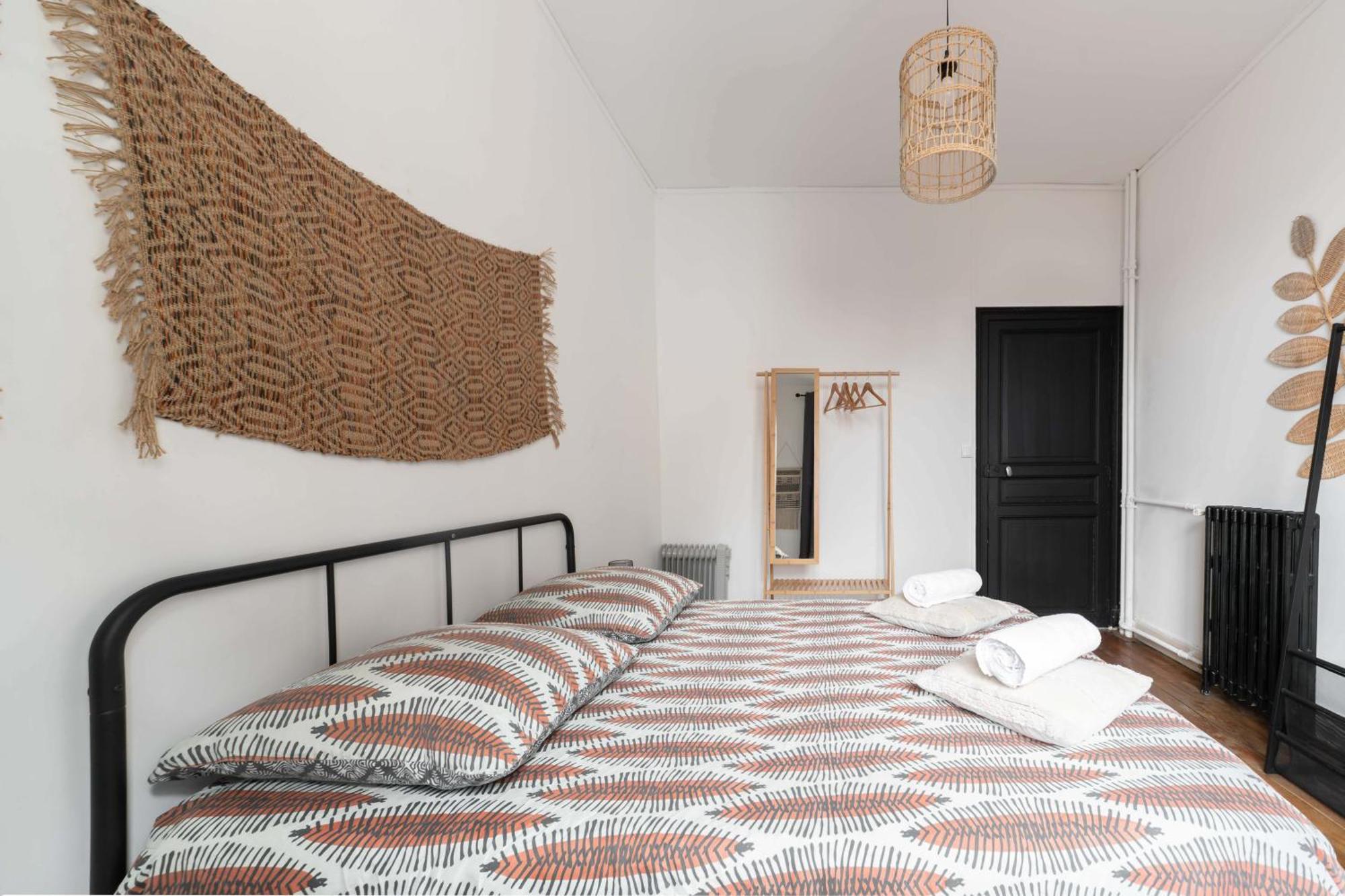 Residence Le Paris - Appartements Centre Ville Vichy Quarto foto